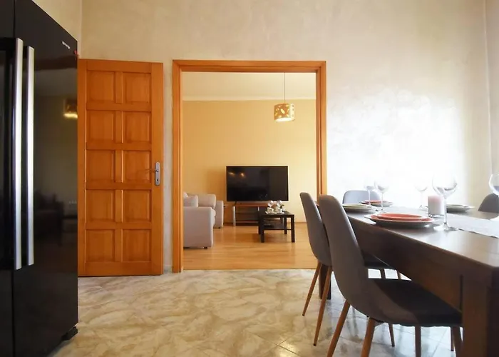 Iris -odlicno Mjesto U Centru Pule Apartman Póla